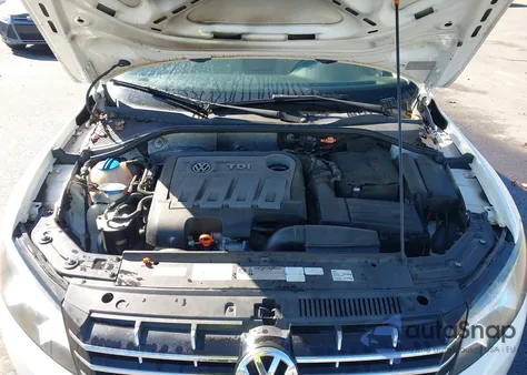 2013 Volkswagen Passat 2.0L Tdi Se from USA, damaged, VIN 1VWBN7A39DC046214